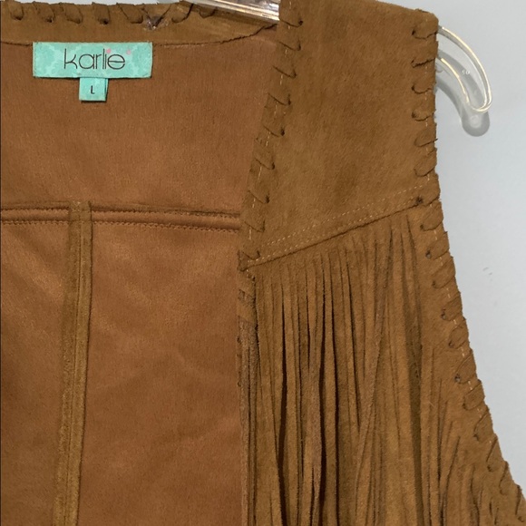Karlie Tan Vest with Fringe - Picture 4 of 6